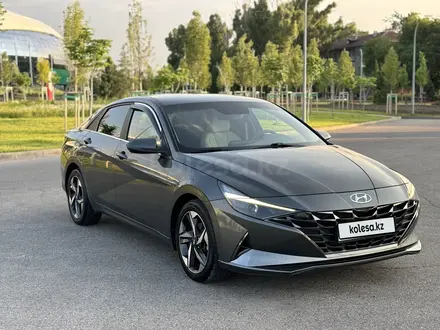 Hyundai Elantra 2021 года за 8 600 000 тг. в Алматы – фото 3