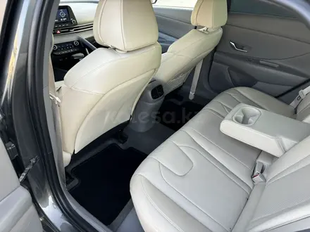 Hyundai Elantra 2021 года за 8 600 000 тг. в Алматы – фото 28