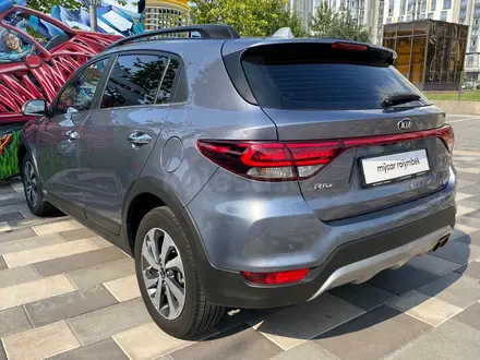 Kia Rio X-Line 2020 года за 8 650 000 тг. в Алматы – фото 3