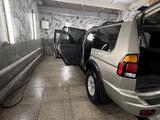 Mitsubishi Montero Sport 2000 года за 4 500 000 тг. в Тараз – фото 3