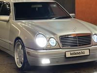 Mercedes-Benz E 320 1997 года за 3 500 000 тг. в Астана