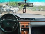 Mercedes-Benz E 230 1991 года за 800 000 тг. в Сатпаев – фото 5