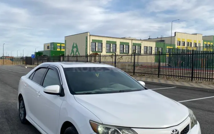 Toyota Camry 2013 года за 5 200 000 тг. в Атырау