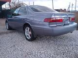 Toyota Camry 2000 года за 3 500 000 тг. в Семей – фото 5