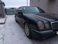 Mercedes-Benz E 280 1998 года за 3 800 000 тг. в Актобе – фото 2