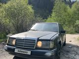 Mercedes-Benz E 200 1992 года за 1 200 000 тг. в Алматы