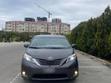 Toyota Sienna 2015 года за 9 500 000 тг. в Актау