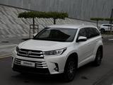 Toyota Highlander 2017 года за 15 500 000 тг. в Алматы