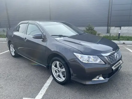 Toyota Camry 2012 года за 8 500 000 тг. в Петропавловск – фото 2