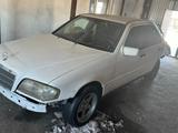 Mercedes-Benz C 200 1994 годаfor850 000 тг. в Жезказган – фото 3