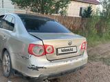 Volkswagen Jetta 2005 годаүшін2 200 000 тг. в Астана – фото 3