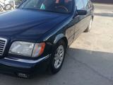 Mercedes-Benz S 320 1997 года за 3 600 000 тг. в Атырау – фото 2