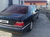 Mercedes-Benz S 320 1997 года за 3 600 000 тг. в Атырау – фото 5