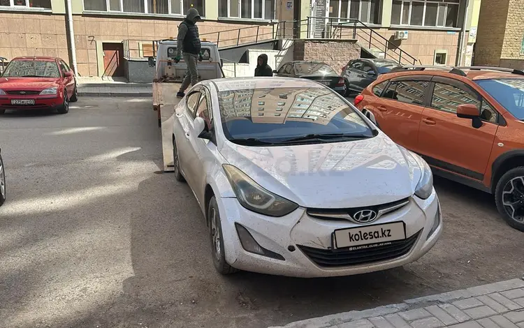 Hyundai Elantra 2015 года за 6 800 000 тг. в Астана