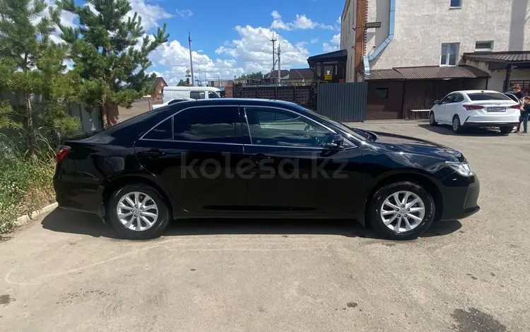 Toyota Camry 2015 года за 10 000 000 тг. в Астана