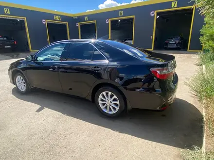Toyota Camry 2015 года за 10 000 000 тг. в Астана – фото 4
