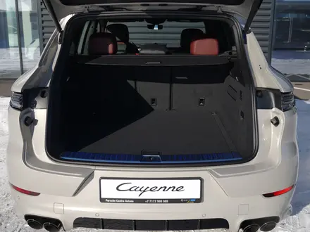 Porsche Cayenne GTS 2025 года за 113 625 000 тг. в Астана – фото 30