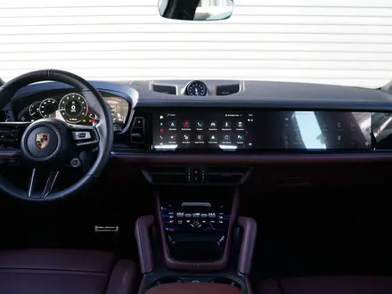 Porsche Cayenne GTS 2025 года за 113 625 000 тг. в Астана – фото 16
