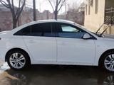 Chevrolet Cruze 2011 года за 3 200 000 тг. в Шымкент – фото 3