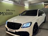 Mercedes-Benz S 63 AMG 2014 годаfor35 500 000 тг. в Астана