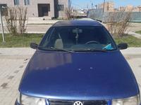 Volkswagen Passat 1995 года за 1 200 000 тг. в Астана