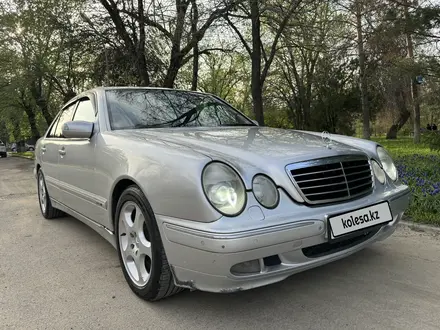 Mercedes-Benz E 430 2000 годаүшін5 000 000 тг. в Алматы