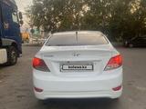 Hyundai Accent 2014 годаfor5 000 000 тг. в Алматы – фото 2