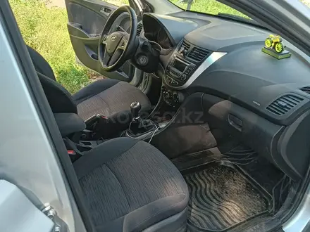Hyundai Accent 2015 года за 5 330 000 тг. в Усть-Каменогорск – фото 5