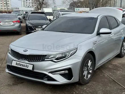 Kia K5 2018 года за 10 000 000 тг. в Алматы – фото 2