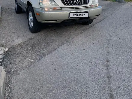 Lexus RX 300 2001 года за 4 800 000 тг. в Шымкент