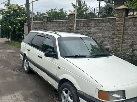 Volkswagen Passat 1993 года за 1 300 000 тг. в Алматы – фото 2