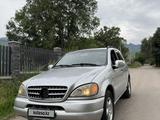 Mercedes-Benz ML 320 2000 года за 3 200 000 тг. в Талгар