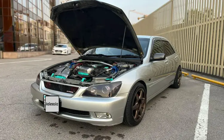 Toyota Altezza 1999 годаүшін3 900 000 тг. в Алматы