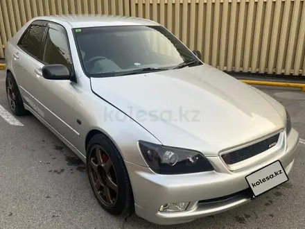 Toyota Altezza 1999 года за 3 900 000 тг. в Алматы – фото 2