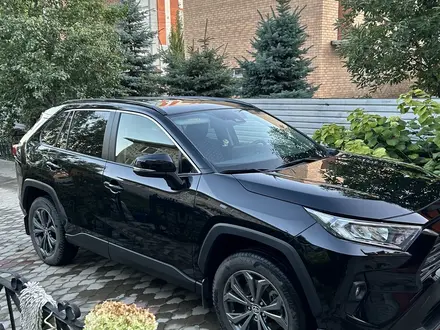 Toyota RAV4 2024 года за 16 500 000 тг. в Костанай – фото 2