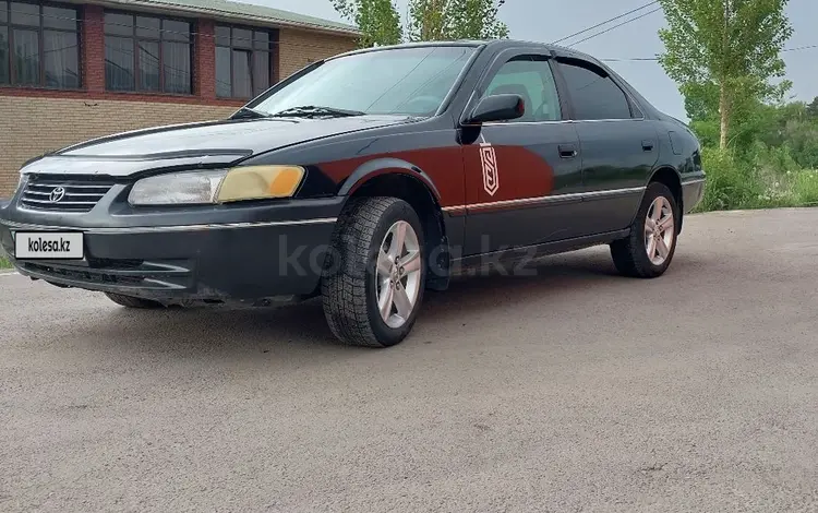 Toyota Camry 1999 года за 2 800 000 тг. в Алматы