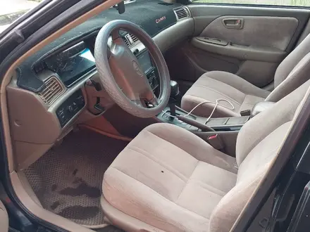 Toyota Camry 1999 года за 2 800 000 тг. в Алматы – фото 7
