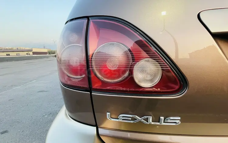 Lexus RX 300 1999 годаүшін4 900 000 тг. в Алматы