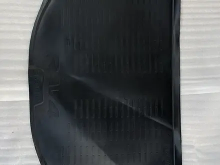 Оригинальный коврик в багажник для Toyota Rav4 Hybrid 2015-2018 за 25 000 тг. в Алматы