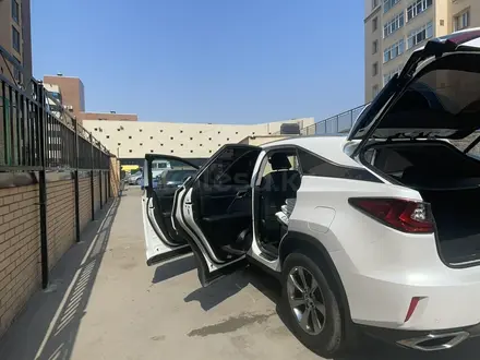 Lexus RX 300 2018 года за 22 000 000 тг. в Астана – фото 16