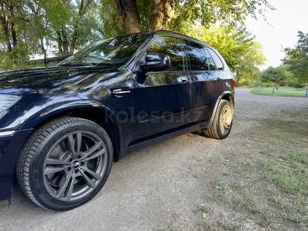 BMW X5 M 2010 года за 21 000 000 тг. в Алматы – фото 17