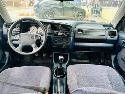 Volkswagen Vento 1993 года за 1 750 000 тг. в Уральск – фото 9
