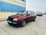 Volkswagen Vento 1993 года за 1 750 000 тг. в Уральск – фото 4