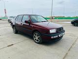 Volkswagen Vento 1993 года за 1 500 000 тг. в Уральск