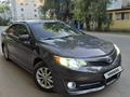 Toyota Camry 2014 года за 7 400 000 тг. в Уральск – фото 2