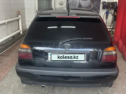 Volkswagen Golf 1994 года за 1 750 000 тг. в Алматы – фото 11