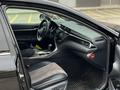 Toyota Camry 2018 года за 13 300 000 тг. в Алматы – фото 10