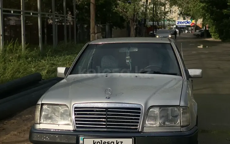 Mercedes-Benz E 220 1993 года за 1 600 000 тг. в Тараз