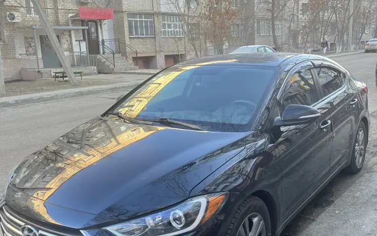 Hyundai Elantra 2018 года за 5 500 000 тг. в Атырау