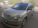 Toyota Avensis Verso 2003 годаүшін2 800 000 тг. в Актобе